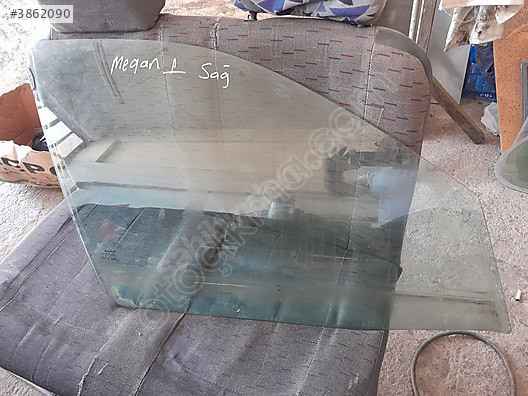 MEGAN 1 ÖN SAĞ KAPI CAMI