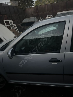 VOLKSWAGEN GOLF 4 1.6 BENZİNLİ SOL DOLU ÖN KAPI ÇIKMA