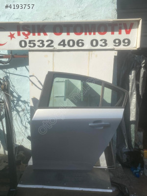 chevrolet cruze sol arka kapı çıkma orjinal gri