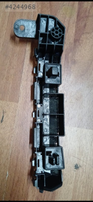 Honda HR-V 2016-2020 ön tampon desteği tutucu