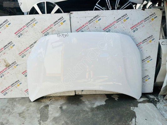 Hyundai bayon motor kaputu az hasarlı beyaz renk
