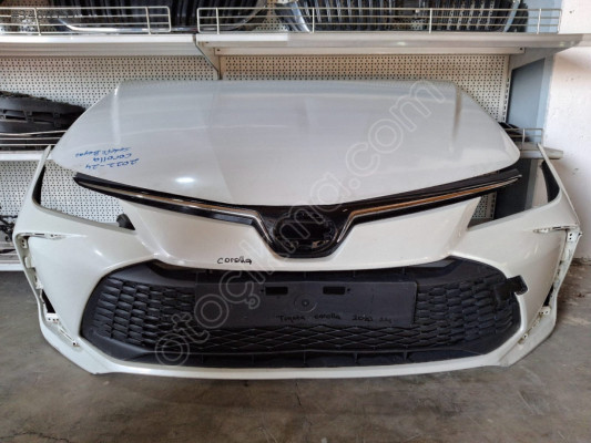 TOYOTA COROLLA SEDEFLİ BEYAZ ÖN TAMPON 2022/24