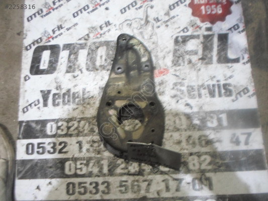 RENAULT R9 1.6 MAZOT POMPA BAĞLANTISI ÇIKMA
