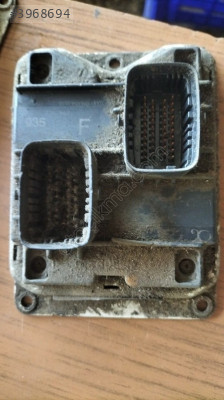 Alfa Romeo motor beyni 00467684690 0261204947 F 1037350390
