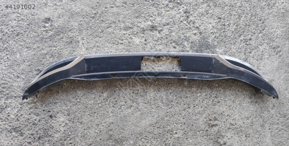 VOLKSWAGEN GOLF 7.5 ARKA TAMPON ALT DİFÜZÖR 5g6807568s ORİJİNAL