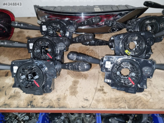 PEUGEOT  RİFTER   ÇIKMA  FAR  SİLECEK  KOLU