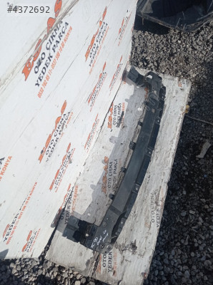 VOLVO XC90 ÖN PANEL ÜST PLASTİĞİ ÇIKMA ORJİNAL 2016-2021