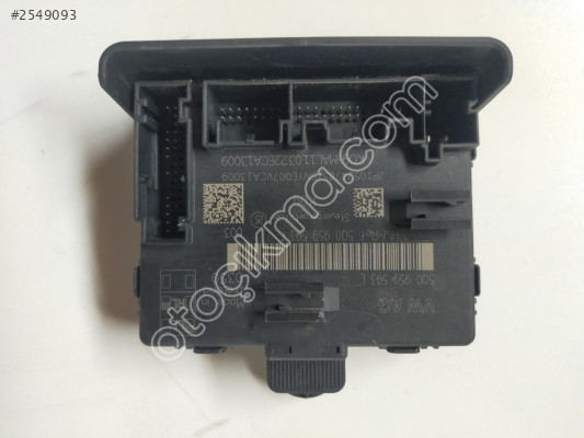 AUDİ A3 KAPI BEYNİ ÖN SOL 5Q0959593L