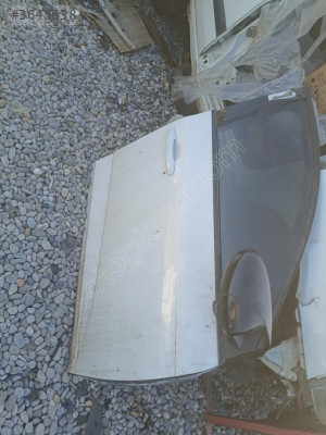 Renault Megane Sağ ön kapı Megan 4