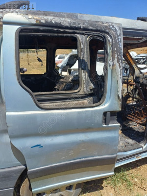 Citroen Berlingo sağ sürgülü kapı