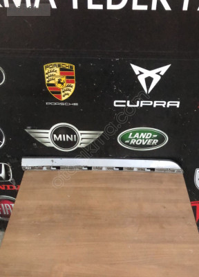 3G0854950C VW PASSAT B8 SAĞ ÖN KAPI ÇITASI