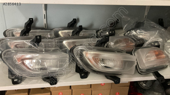 Jeep Reneğade sağ sol sıfır gündüz farı