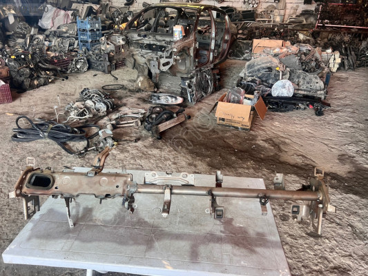 RENAULT FLUENCE ÖN TORPİDO DEMİRİ ÇIKMA ORJİNAL