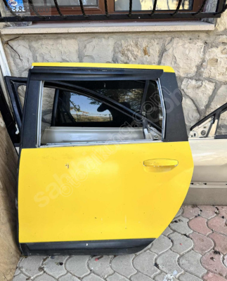 DACİA LODGY SOL ARKA KAPI EYUPCAN OTO'DA