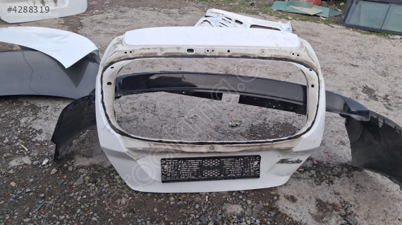 2013 FORD FİESTA BAGAJ KAPAĞI ÇIKMA ORJİNAL