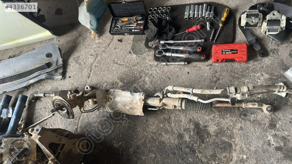 FORD FOCUS 2 / 2.5 DİREKSİYON KUTUSU 5M51-3200-AJ BURSA MG