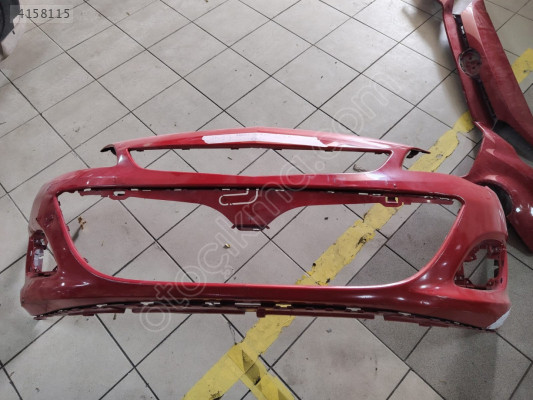 MERCEDES CLA ÖN TAMPON