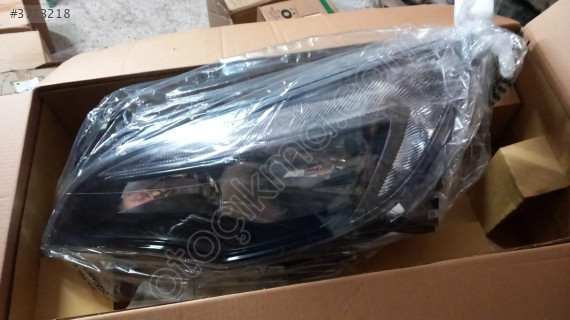 OPEL ASTRA J ÇİZGİLİ SİNYALLİ SOL FAR.OTO ERKAN ÜNYE