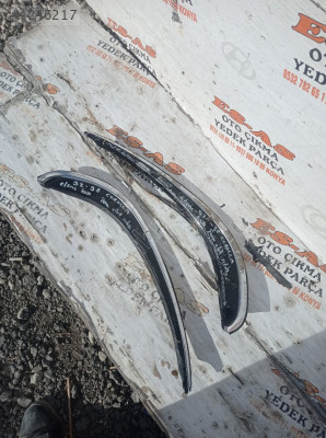 TOYOTA COROLLA EFSANE KASA TAVAN OLUK ÇITASI ÇIKMA