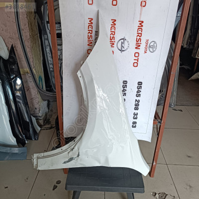 BMW X1 çıkma orjinal sol ön çamurluk