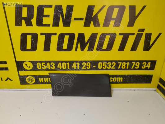 788122765R RENAULT TRAFİC 3 SAĞ YAN SÜRGÜLÜ KAPI YAN BANDI ORJ