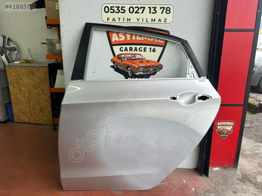 HYUNDAİ İ30 SOL ARKA KAPI ORJİNAL