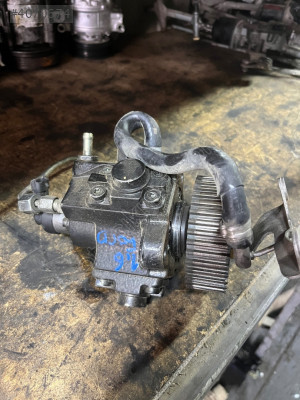 FORD 1.6 MAZOT POMPASI