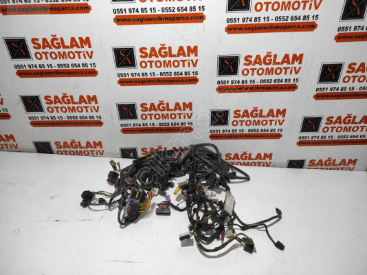 RENAULT CLİO-SYMBOL 1.5 DCİ ÇIKMA GÖĞÜS İÇİ TESİSATI 240140563R