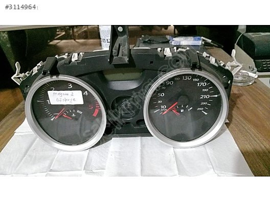 Renault Megane2 gösterge paneli 3.000 TL
