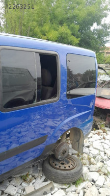 Doblo sol arka camurluk çıkma