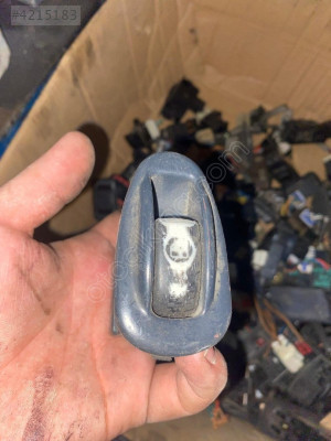 HYUNDAİ SONATA 93-96 TEKLİ CAM DÜĞMESİ-ALKO OTOMOTİV