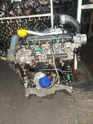 RENAULT CLİO KANGO 1.5 DİZEL ARKADAN MARŞLI KOMPLE ÇIKMA MOTOR