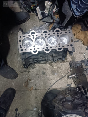 Hyundai Accent era 1.5 dizel yarım motor sıfır yapılı