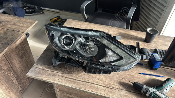 NİSSAN QASHQAİ J11 FULL LED SAĞ FAR