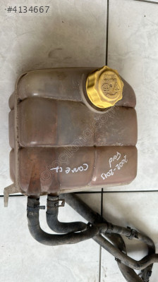 8T16-8K218-AB 2005 FORD CONNECT 75 BEYGİR YEDEK SU DEPOSU
