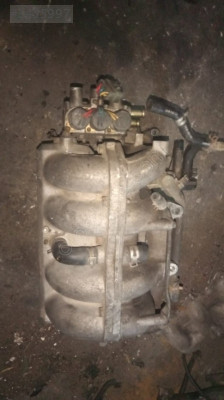 Mazda 929 2.0 benzinli emme manifoldu yedek parça