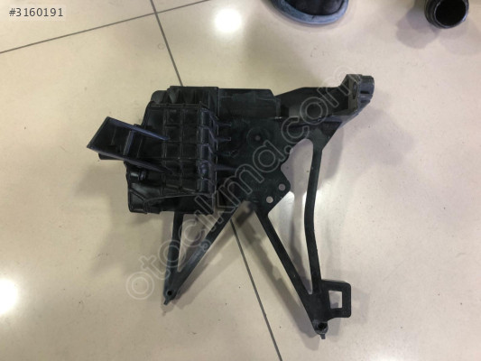MERCEDES E SERİ W213 ÖN PANEL SAĞ AYAK 2136206500