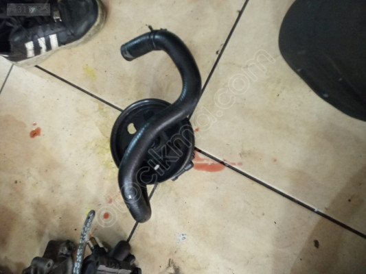 VOLKSWAGEN GOLF DİREKSİYON POMPASI