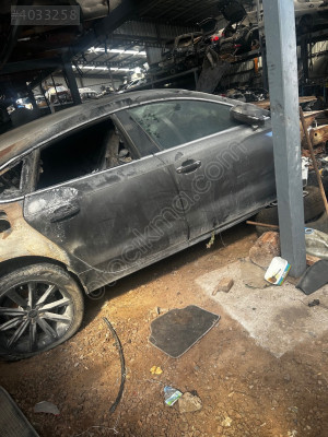 AUDİ A7 3.0 TDİ SAĞ SOL ÖN ARKA KAPI