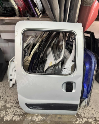 RENAULT KANGOO SAĞ SÜRGÜLÜ KAPI ORJİNAL EYUPCAN OTO'DA