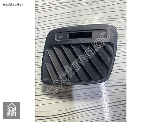 4B0819794- 793 Audi A6  ön panel havalandırması sağ sol