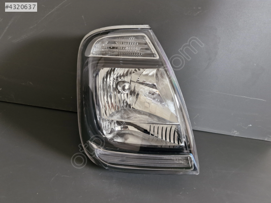 KİA BONGO SAĞ ÖN FAR MOTORSUZ SIFIR 2021-2024