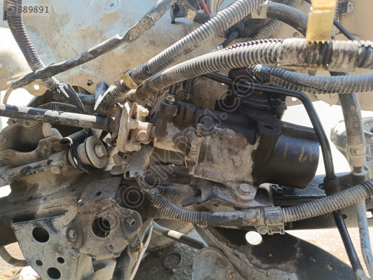 Hilux direksiyon pompasi