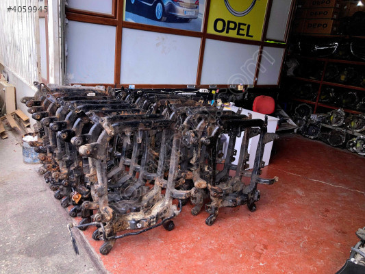 ÖZMEN OPEL ASTRA G H ÇIKMA ÖN TRAVERS ALT BEŞİK