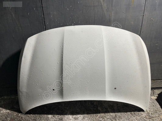 FİAT EGEA ÖN KAPUT BEYAZ TEMİZ