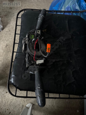 Megane 1 Airbag Sargısı Sinyal Far Kolu