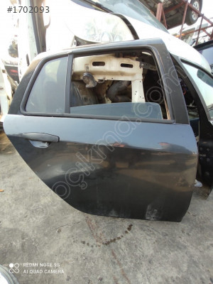 renault symbol 2010 çıkma orjinal sağ arka kapı (son fiyat)