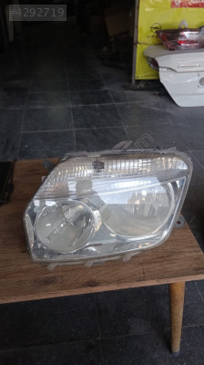 Dacia Duster içi nikalajlı sol ön far orijinal