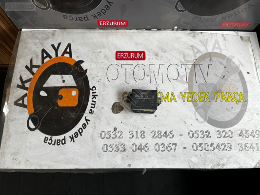 8200051286 Megane 2 Park Sensör Beyni Orjinal Çıkma