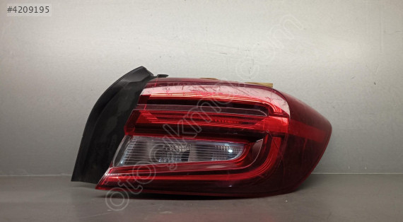 RENAULT  TALİANT ORJINAL ÇIKMA SAĞ STOP